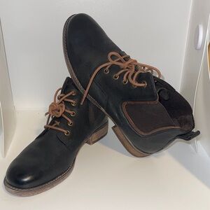 Brand new in box Joseph Seibel Women’s Black Ankle Booties with Brown Laces sz40